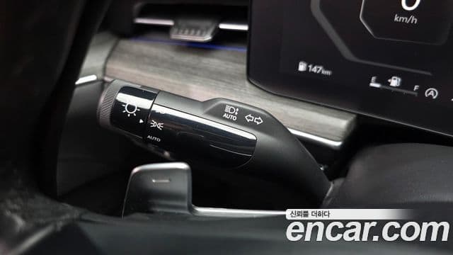 Kia K5 2024 — Şəkil 17/36