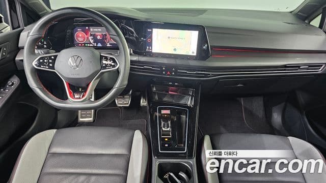 Volkswagen Golf 2024 — Photo 17/20