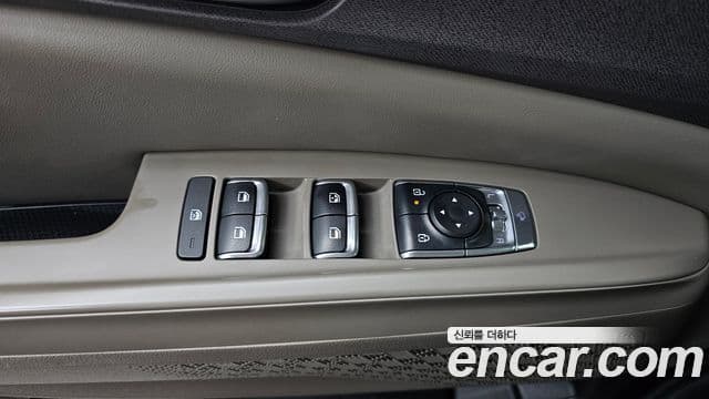 Kia Carnival 2025 — Şəkil 1/31