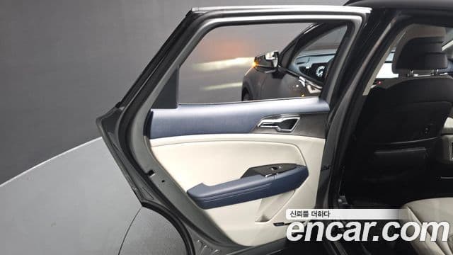 Kia Sportage 2024 — Şəkil 32/42