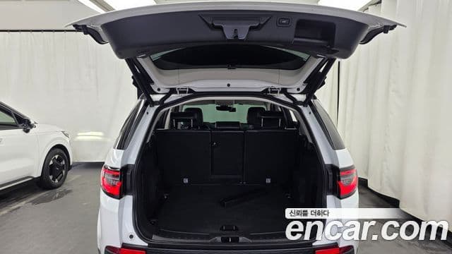 Land Rover Discovery Sport 2020 — Фото 20/20