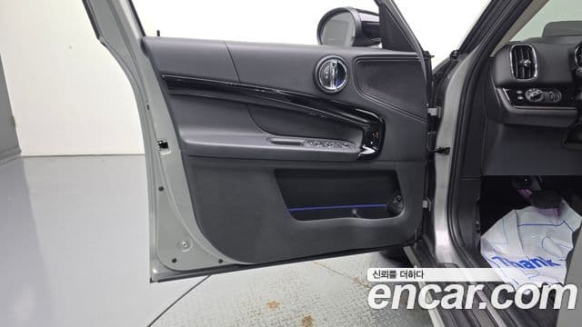 Mini Cooper Countryman 2023 — Photo 26/31