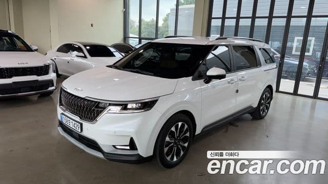 Kia Carnival 2022 — Фото 10/20