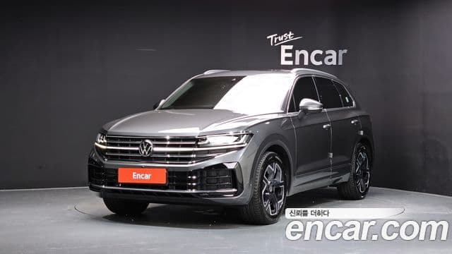 Volkswagen Touareg 2024 — Photo 20/36