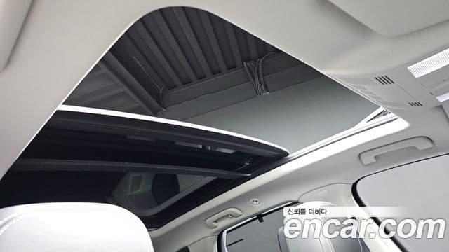 Volkswagen Touareg 2024 — Photo 26/36