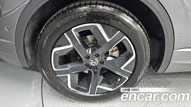 Volkswagen Touareg 2024 — Photo 23/36