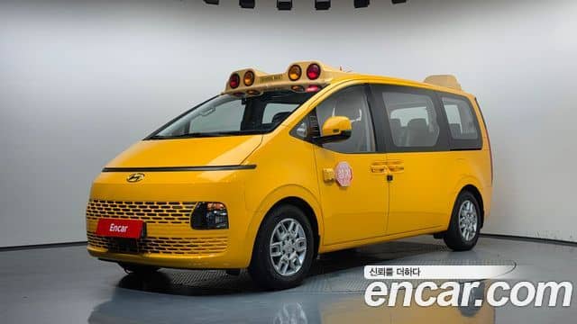 Hyundai Staria, 2022