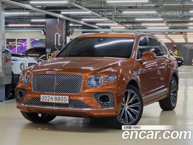 Bentley Bentayga 2023 — Фото 20/20