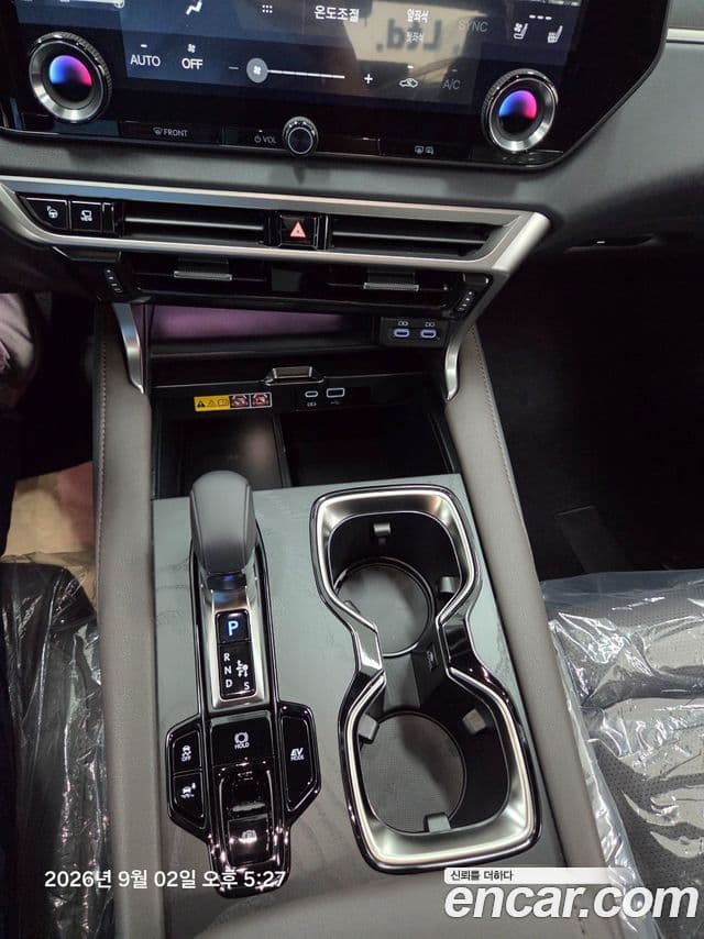 Lexus RX350h 2026 — ფოტო 16/20