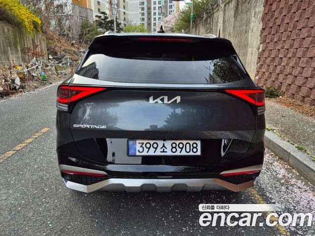 Kia Sportage 2024 — ფოტო 4/20