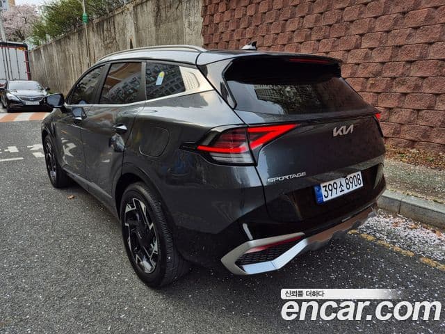 Kia Sportage 2024 — ფოტო 5/20