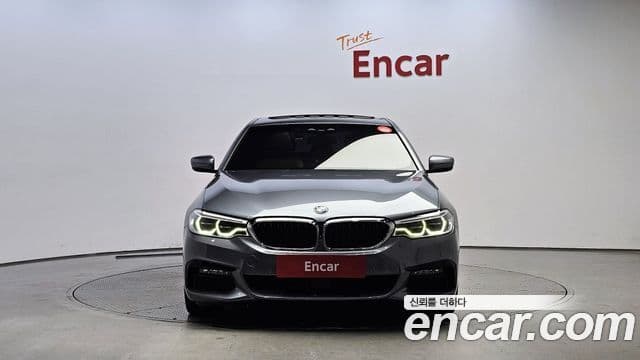 BMW 5 Series 2019 — фото 3 из 20