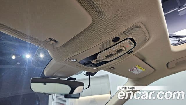 Audi Q5 2023 — Şəkil 18/20