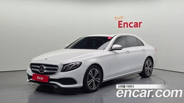 Mercedes-Benz E-Class 2020 — Şəkil 8/20