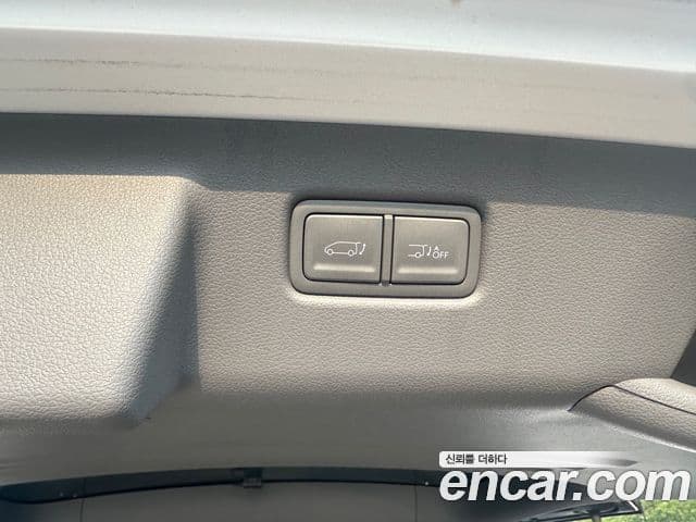 Hyundai Staria 2023 — Şəkil 19/20