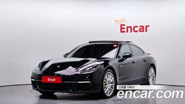 Porsche Panamera, 2018