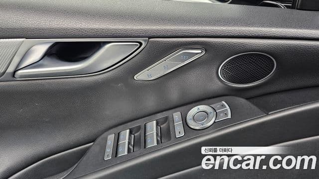 Genesis Electrified G80 2020 — Şəkil 18/20