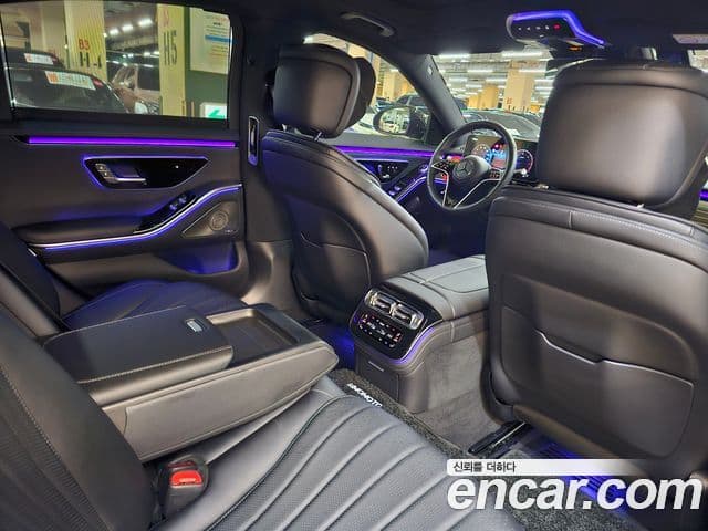 Mercedes-Benz S-Class 2025 — ფოტო 17/20