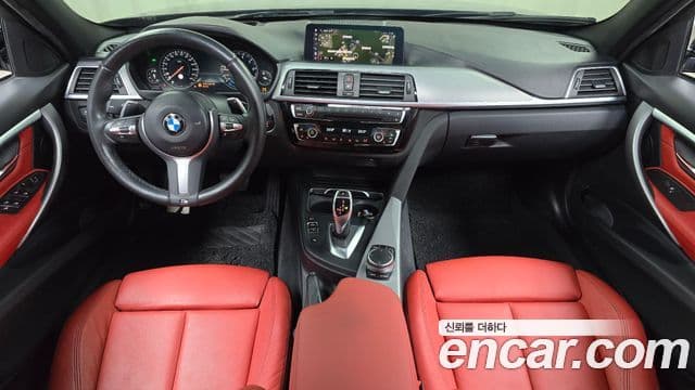 BMW 3 Series 2018 — ფოტო 7/20