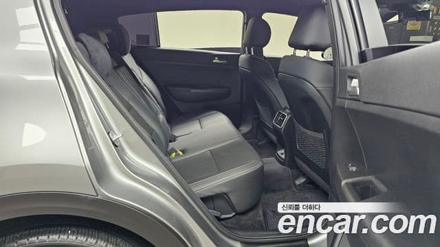 Kia Sportage The Bold 2019 — Şəkil 12/20