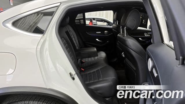 Mercedes-Benz GLC-Class 2023 — Photo 4/20