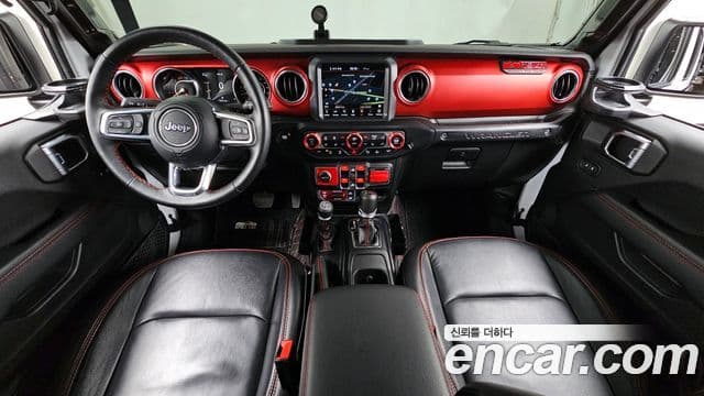Jeep Wrangler 2023 — ფოტო 7/20