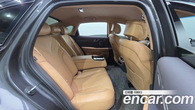 Genesis Electrified G80 2021 — Şəkil 19/20