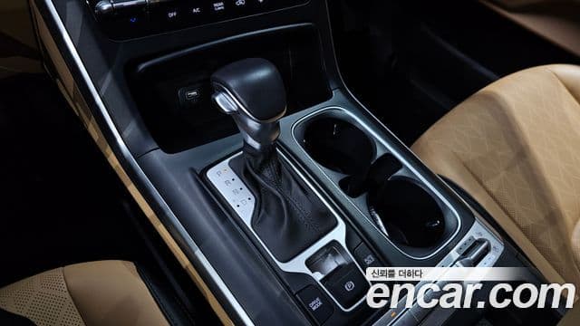 Kia Carnival 2022 — Фото 9/20