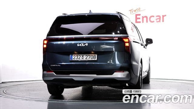 Kia Carnival 2024 — ფოტო 4/20