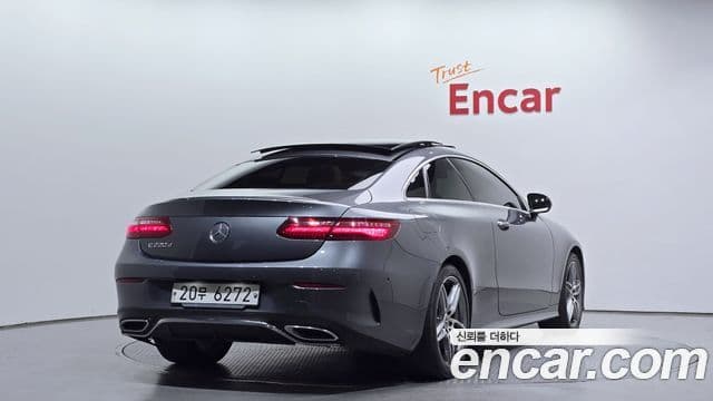 Mercedes-Benz E-Class 2018 — Şəkil 2/20