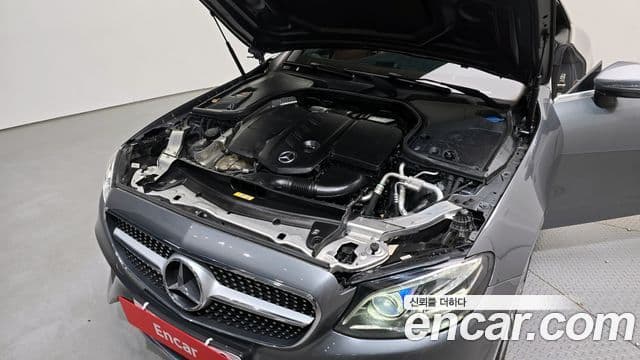 Mercedes-Benz E-Class 2018 — Şəkil 6/20