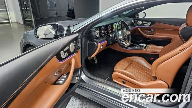 Mercedes-Benz E-Class 2018 — Şəkil 10/20