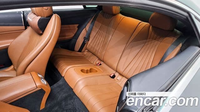 Mercedes-Benz E-Class 2018 — Şəkil 13/20