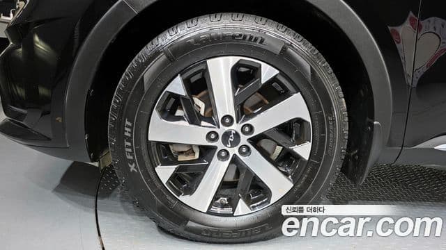 Kia Sorento 2021 — фото 5 из 20