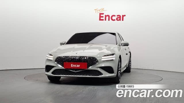 Genesis G70 2023 — Photo 3/13