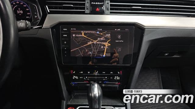 Volkswagen Passat GT 2021 — Şəkil 14/20