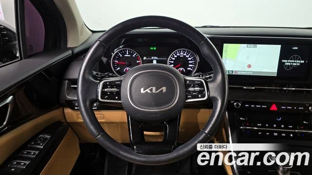 Kia Carnival 2022 — Şəkil 13/20