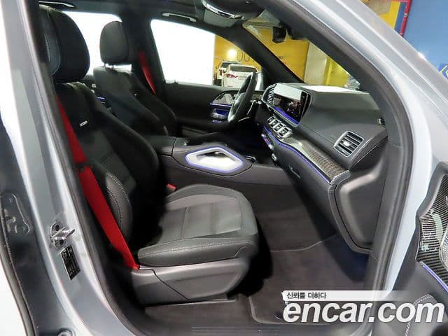 Mercedes-Benz GLE-Class 2024 — Şəkil 9/20