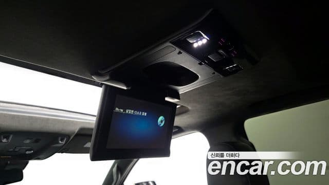 Cadillac Escalade 2020 — фото 18 из 20