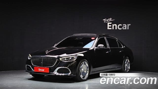 Mercedes-Benz S-Class 2023 — Photo 1/20
