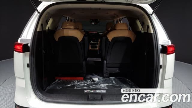 Kia Carnival 2023 — Şəkil 20/20