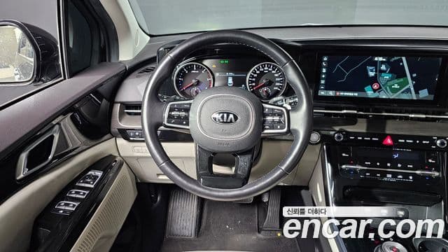 Kia Carnival 2020 — ფოტო 12/20