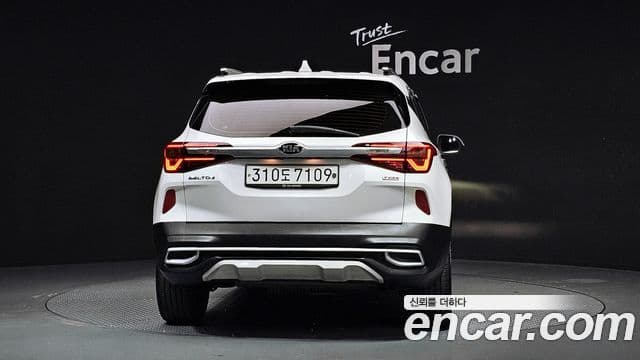 Kia Seltos 2019 — ფოტო 3/20