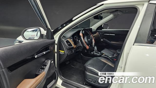 Kia Seltos 2019 — ფოტო 11/20