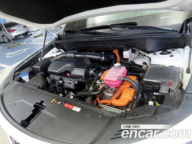 Kia Sorento 2020 — ფოტო 19/20