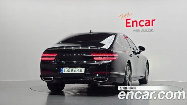 Genesis Electrified G80 2023 — ფოტო 4/20