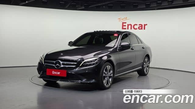 Mercedes-Benz C-Class, 2020