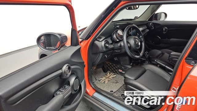 Mini Cooper 2021 — Şəkil 15/20