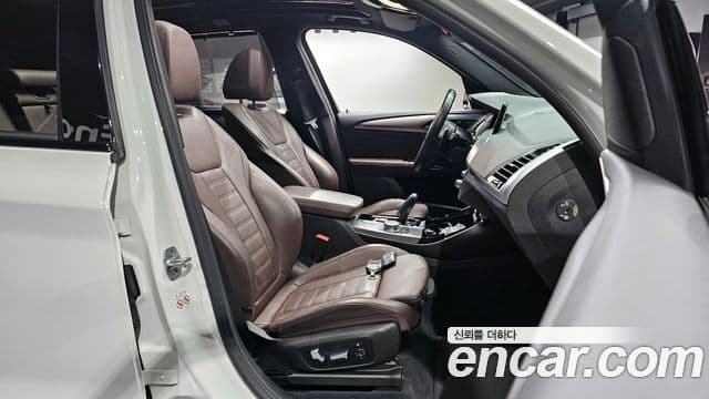 BMW X3 2018 — Şəkil 10/20