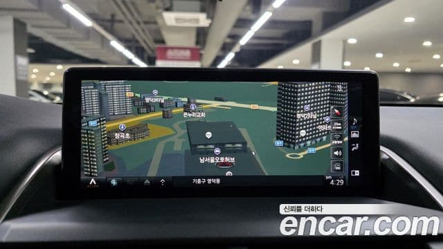 Lexus NX300h 2021 — Şəkil 19/20